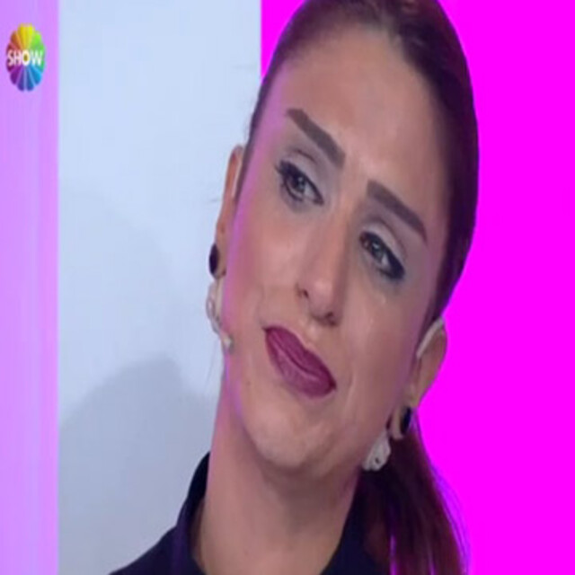 Tuğçe Ergişi gözyaşlarını tutamadı