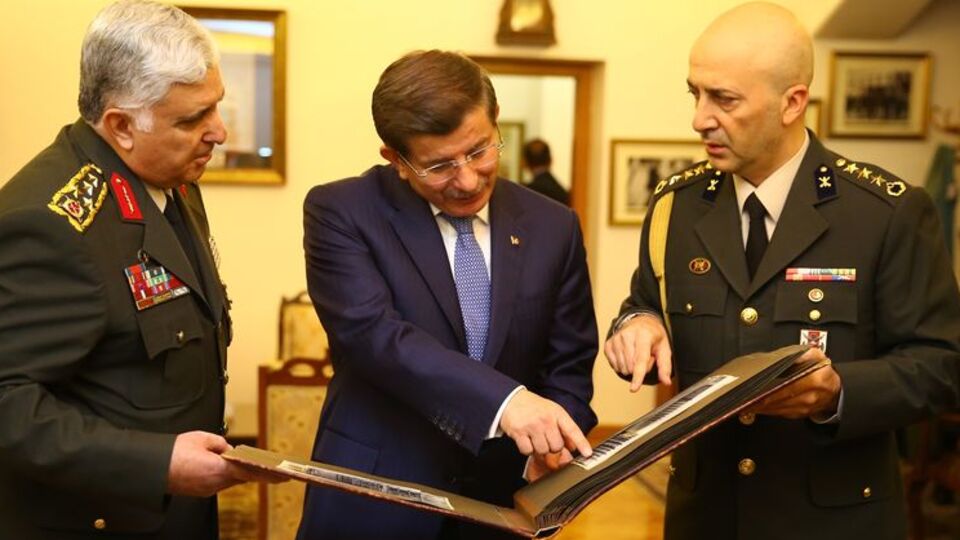 Bedelli askerlik rafa kalktı