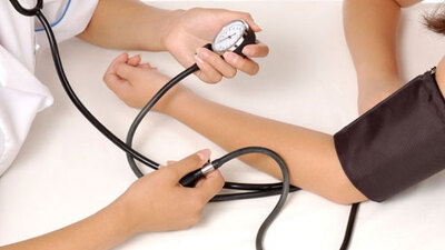 Düşmeyen tansiyonun nedeni uyku apnesi olabilir!