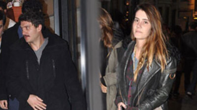 Ayrı ayrı çıktılar!