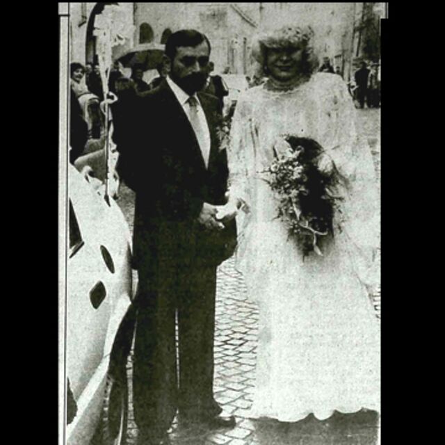 Karısını boşadı, kayınbiraderiyle evlendi!