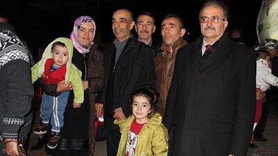 Öğretmen Polat Türkmenistan'dan evine döndü