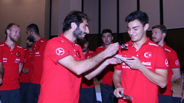 Kaan Ayhan'ın doğum günü kutlandı
