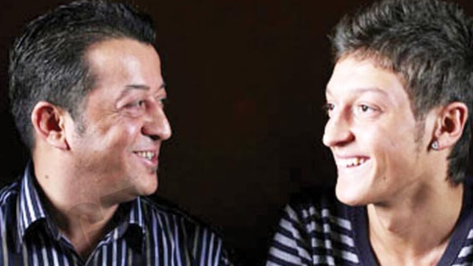 Babasından Mesut Özil'e şok