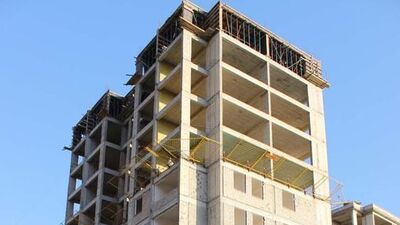 14. kattan düşen işçi öldü