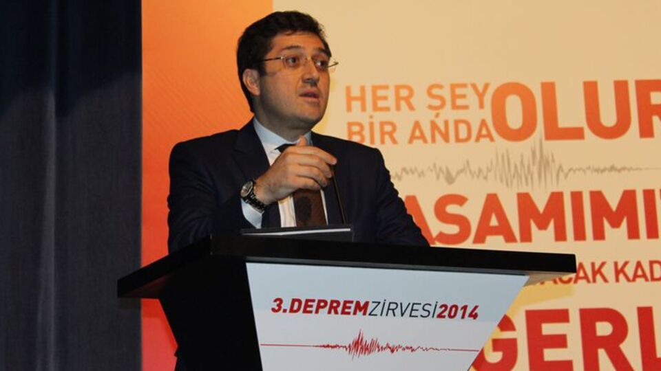 Beşiktaş Belediye Başkanı'ndan korkutan deprem uyarısı