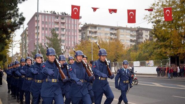 Diyarbakır'da 'Şehidim rahat uyu' sloganı