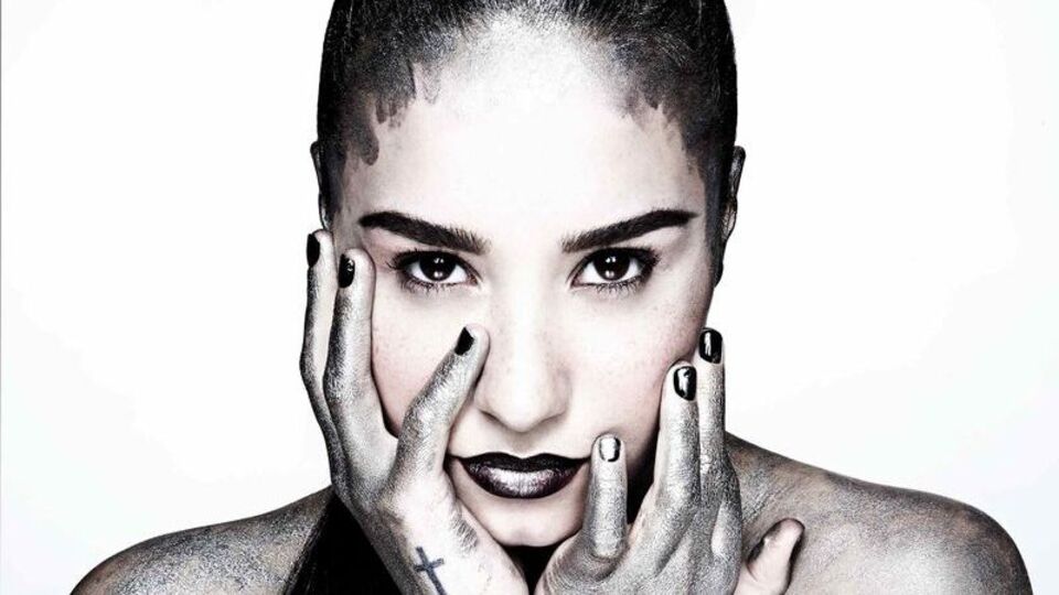 Lovatic'ler sordu Demi Lovato yanıtladı