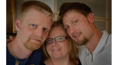 Karı koca aynı adama aşık oldu!