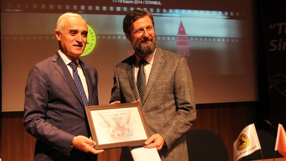 'Hollywood'dan farklı bir iş yapamadık'