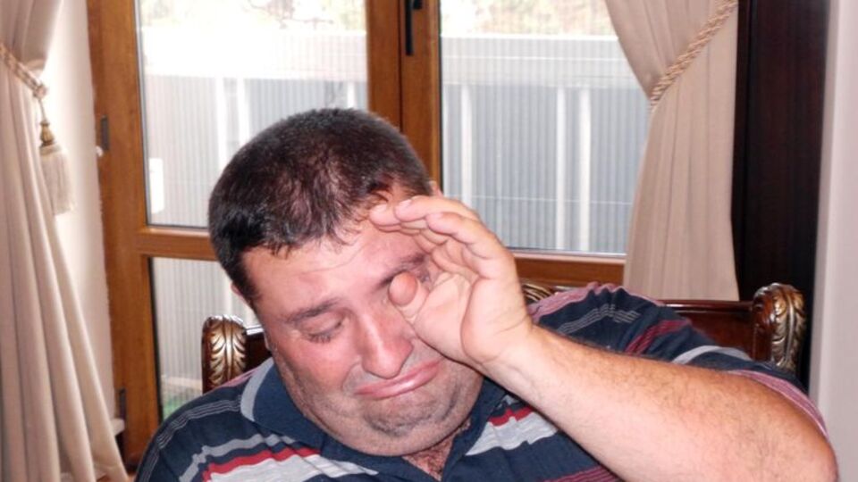 Şehidin doğacak bebeğine evini bağışladı