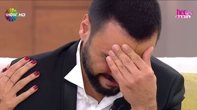 Alişan, gözyaşlarına boğuldu!