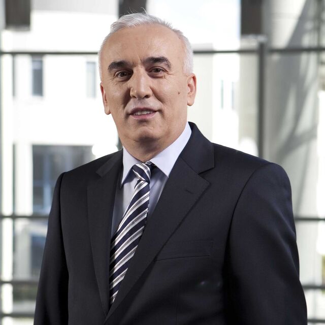 Türkiye'yi geliştirecek projelere tam destek