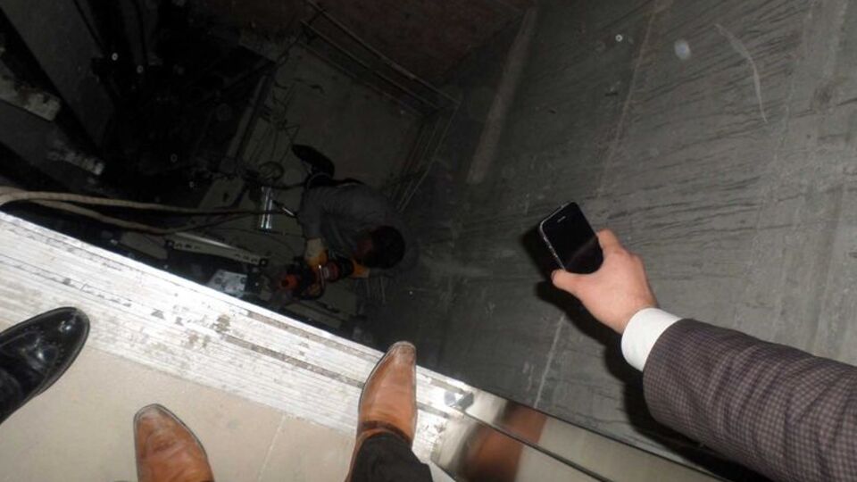 Yeni açılan okulda facia gibi kaza!