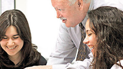 Öğrencilerin sınav sorularını öğretmenler hazırladı