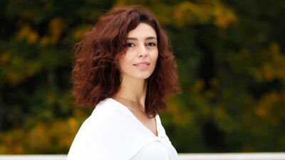 "Arka Sokaklar setinde yepyeni şeyler öğreniyorum"