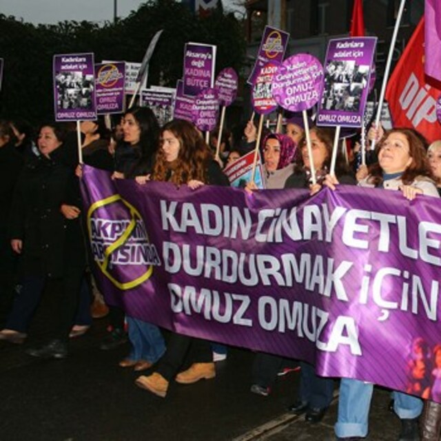 Beyoğlu'nda "kadına yönelik şiddet" protestosu