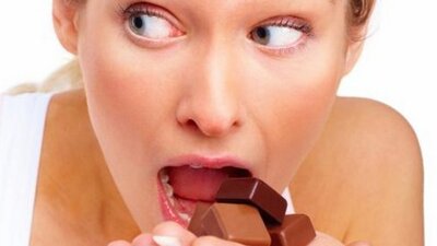 Sürekli yalnızlık, gıda bağımlısı yapabilir!