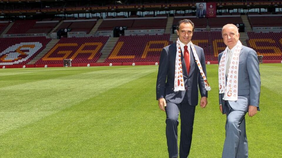 Prandelli'nin tazminat maddesi var mı?