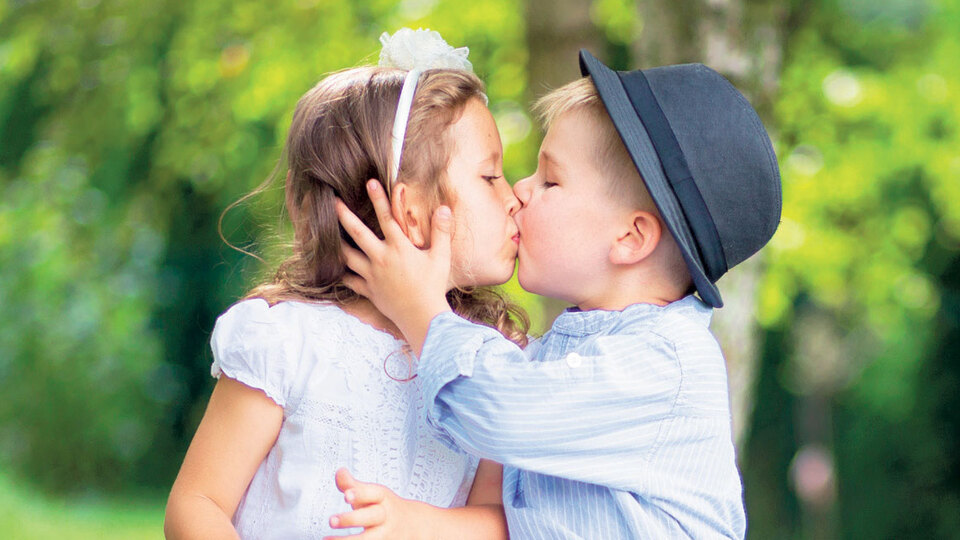 Küçük çocuklar aşık olur mu?