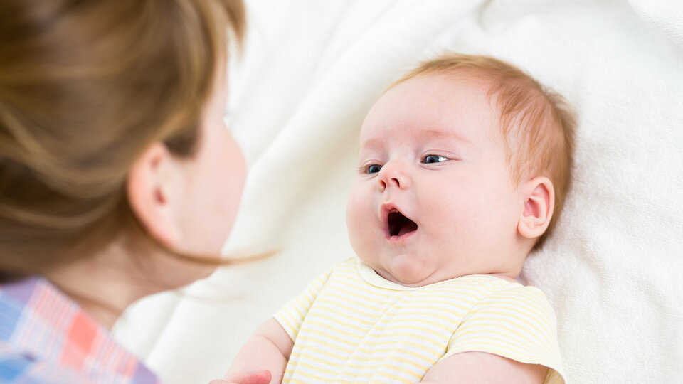 "Doğduğu andan itibaren çocuğunuzla konuşun"