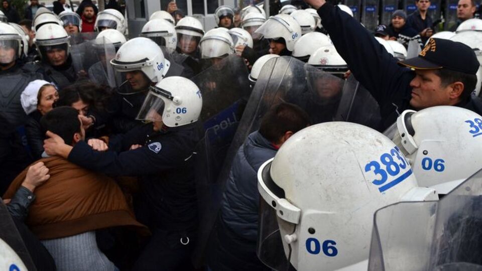 Ankara'da polis müdahalesi