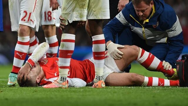 Wilshere 3 ay forma giyemeyecek