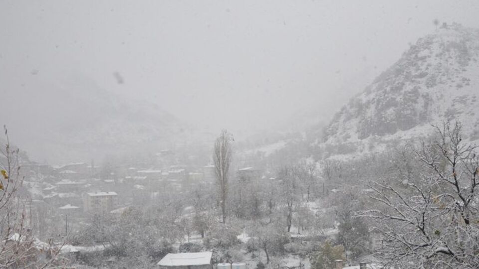 Hakkari'de okullar tatil!