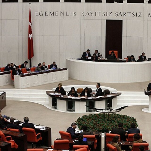 Hakim ve savcıların maaşlarına artış geliyor