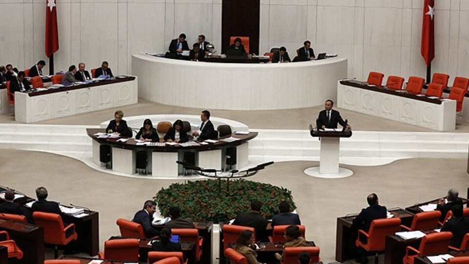 Hakim ve savcıların maaşlarına artış geliyor