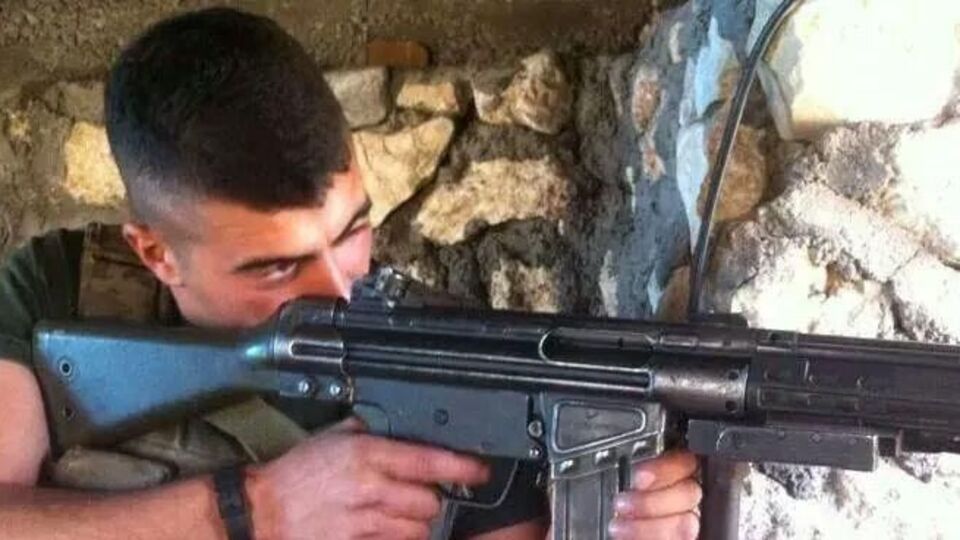 Karakolda akıma kapılan asker şehit oldu