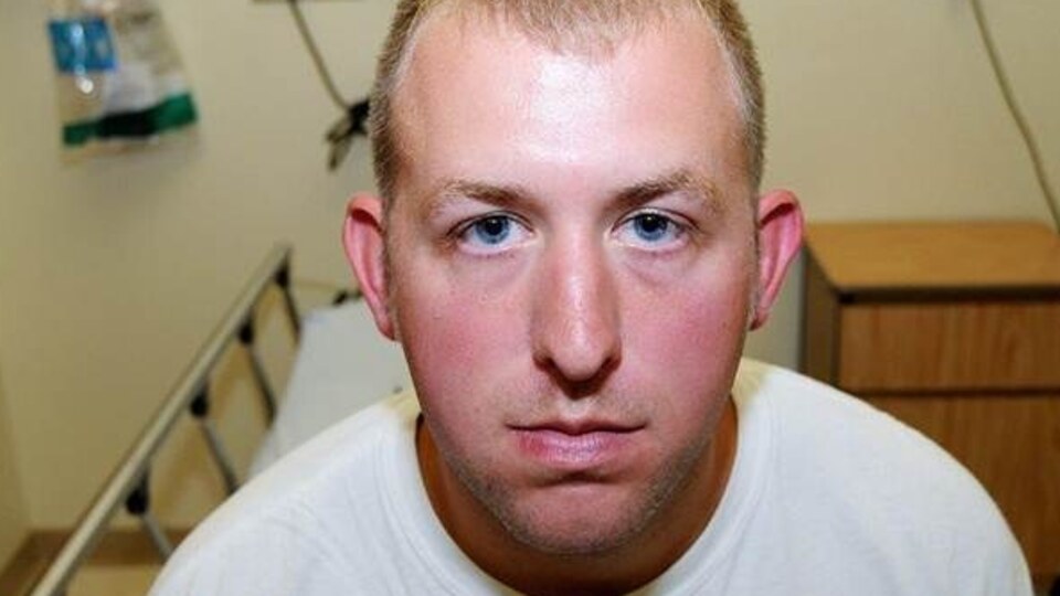 Michael Brown'u öldüren polis istifa etti!