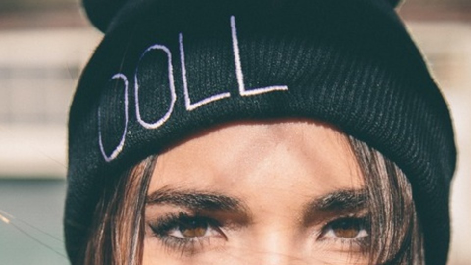 Saçlarınızı bozmadan bere takmanın püf noktaları