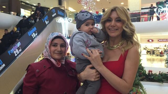 "3 kız istiyorum"