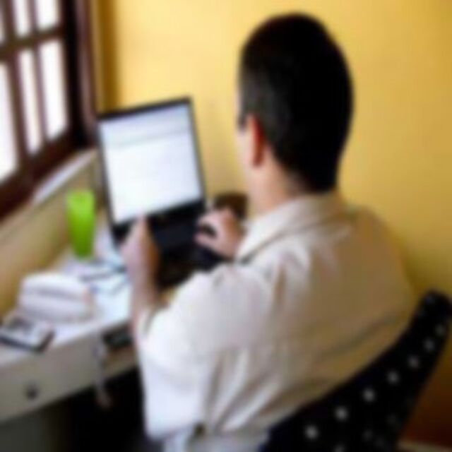 Kalp sıkışmasını araştırırken kriz geçirdi!