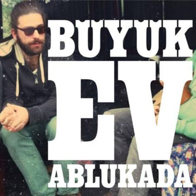 Büyük Ev Ablukada konseri