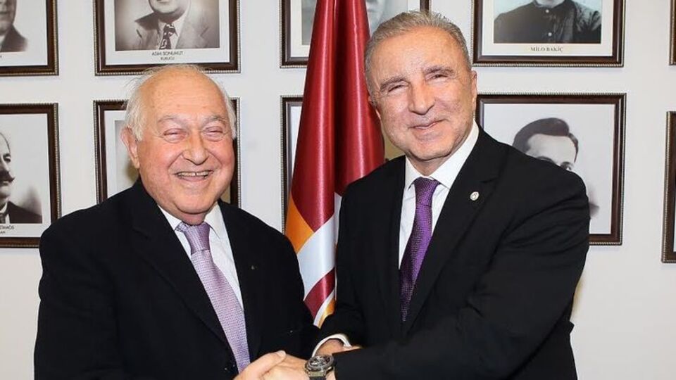 Ünal Aysal'ı aklama kongresi mi?