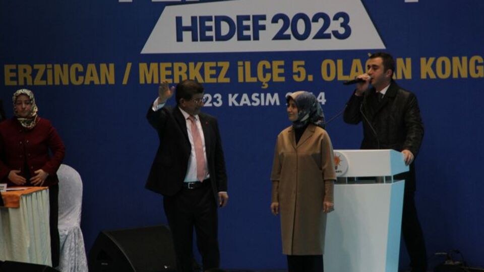 Sare Davutoğlu'ndan taziye ziyareti