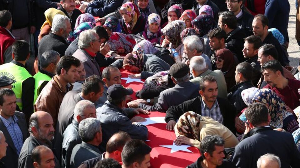 Ermenek'teki 5 işçi için cenaze töreni düzenlendi
