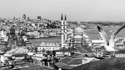 'İstanbul uyuyan güzeldi, uyandı'