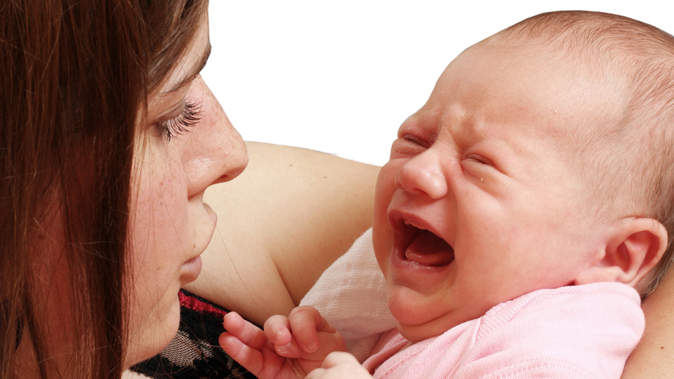 Sürekli ağlıyorsa sebebi bu olabilir!