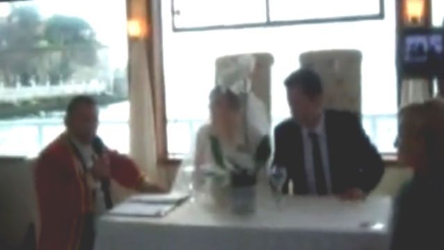 Lüks yattaki 'sahte nikah'a polis baskını
