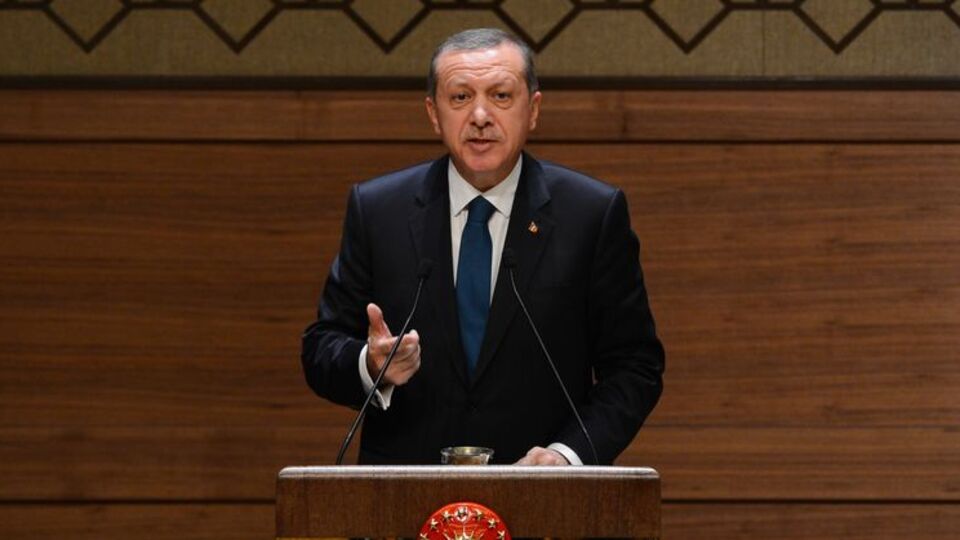 "İsteseler de istemeseler de..."