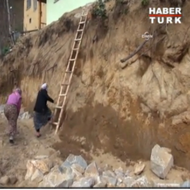 Evine bu yoldan ulaşıyor