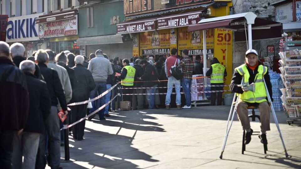 Nimet Abla'da umut kuyruğu