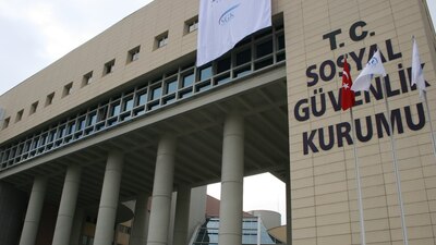 Sosyal Güvenlik Kurumu'nda 'annelik parası' vurgunu!