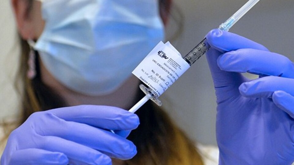 Ebola aşısının denemeleri durduruldu