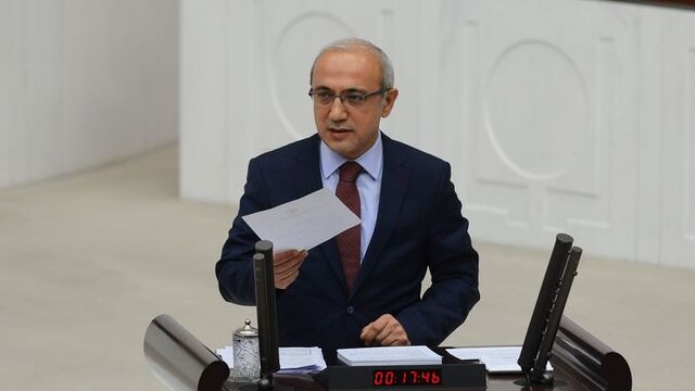 Bakan Elvan'dan 3. havalimanı açıklaması
