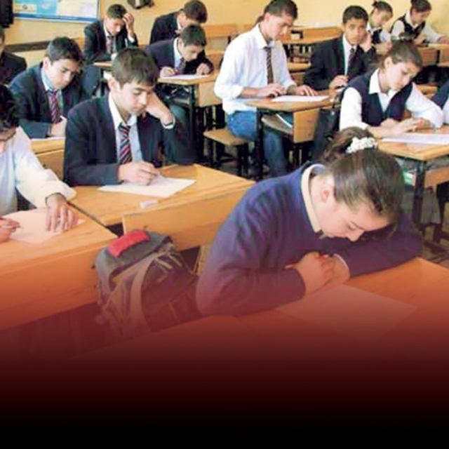 1 milyon 300 bin öğrenci açık lisede okuyor