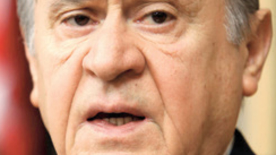 Bahçeli 'Geçmişteki ilişkilerini teşhir et'